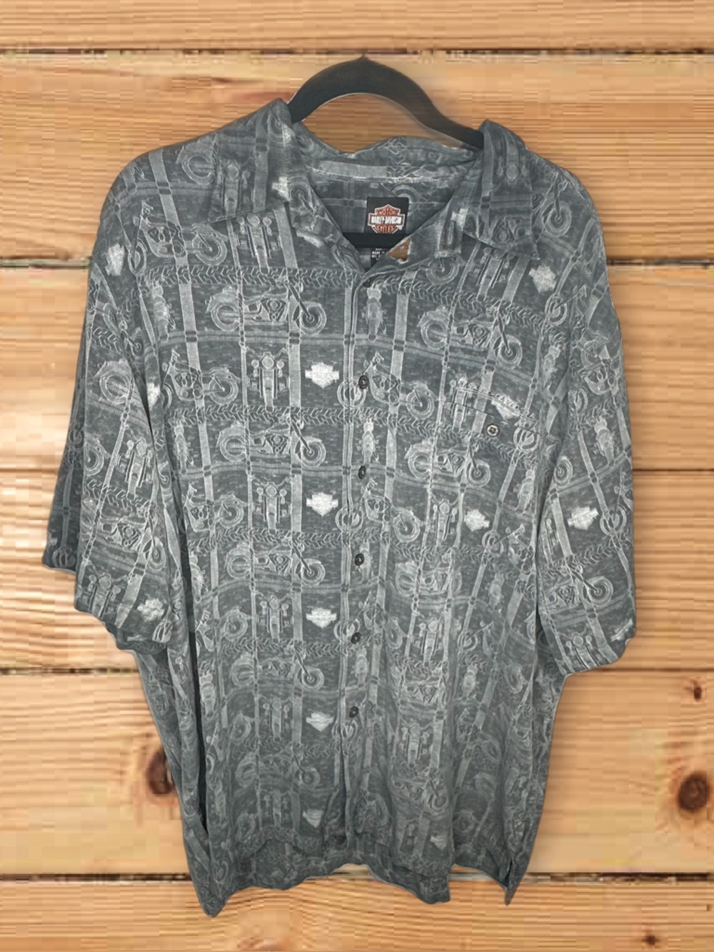 Vintage Harley Davidson 100% Silk Motorcycle Logo Button Down